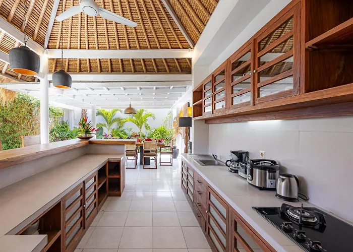 Villa Noa By Optimum Bali - 10min Walk To